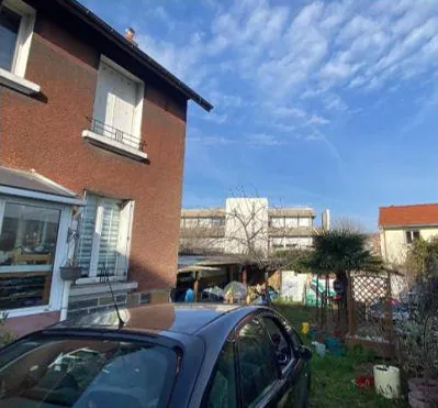 À vendre maison mitoyenne 3 pièces à Clermont-Ferrand – Vente aux enchères à partir de 55 000 €