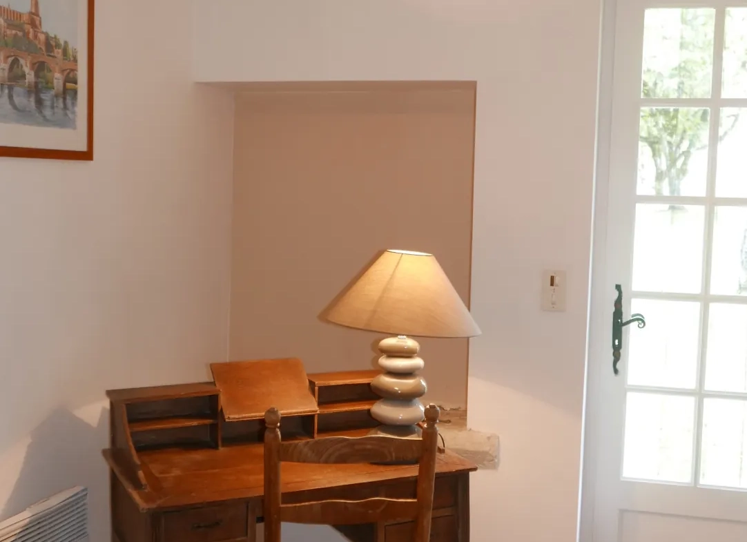 Charmante maison en pierre avec dépendance, piscine et grand terrain à Sigoules 