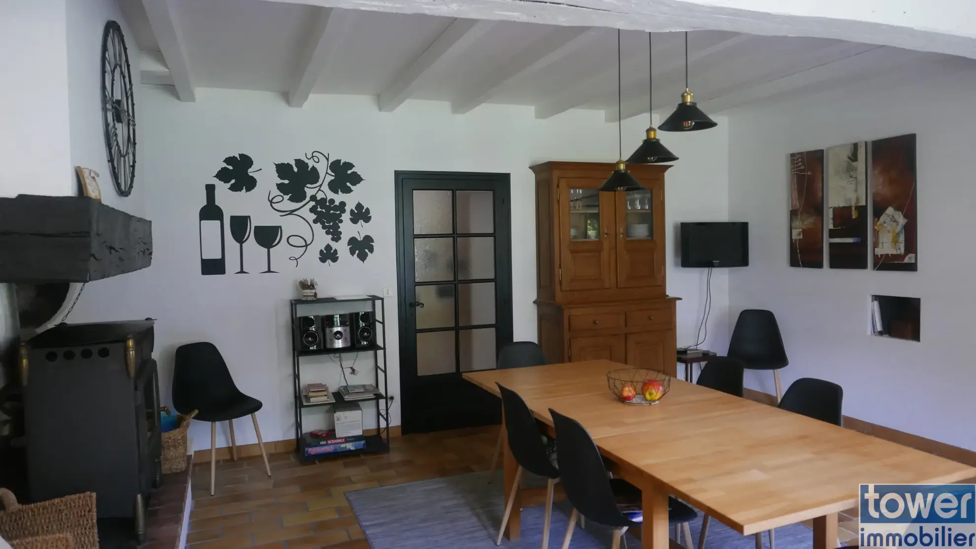 Charmante maison en pierre avec dépendance, piscine et grand terrain à Sigoules 
