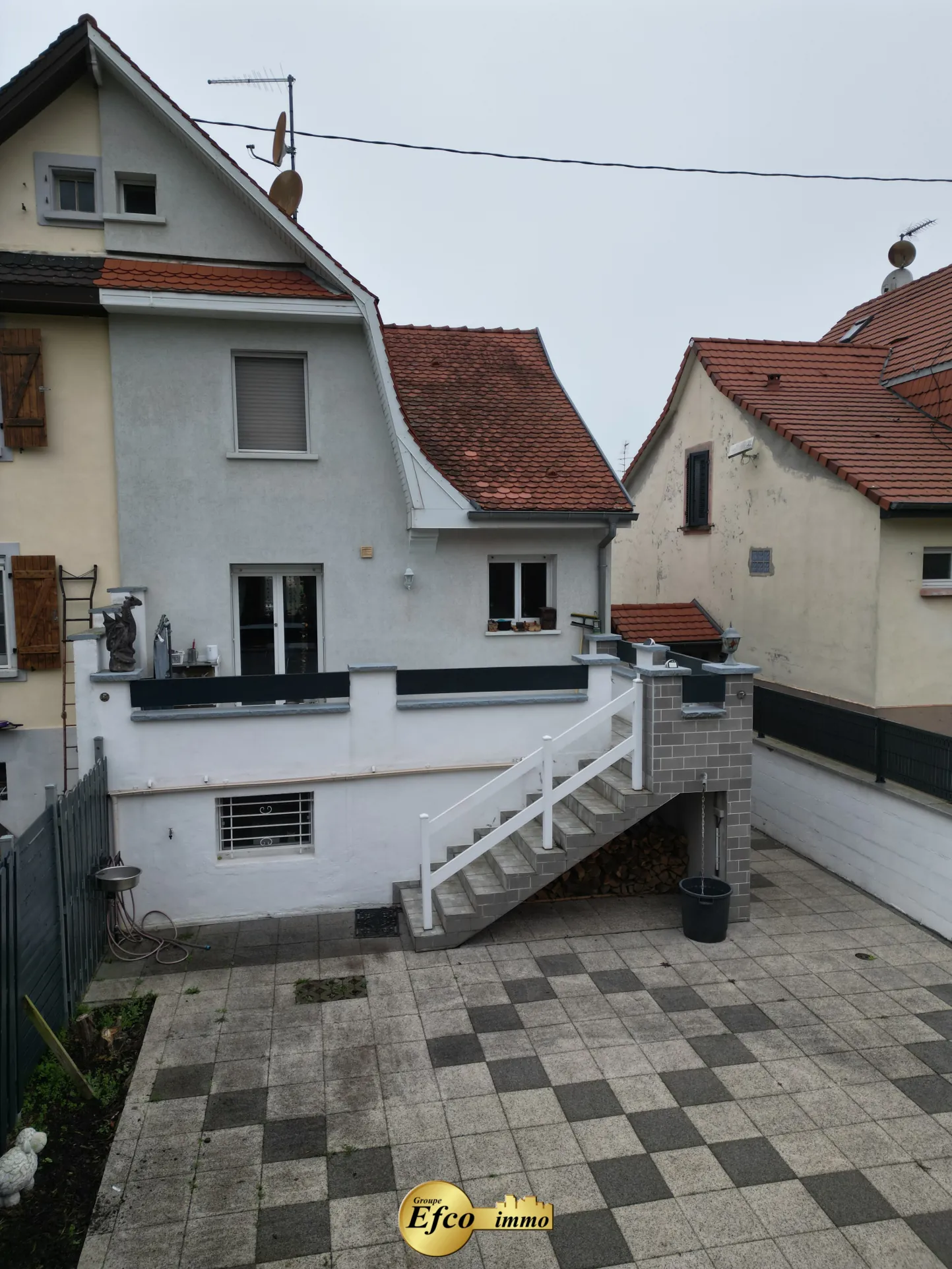 Villa familiale à vendre à Ensisheim de 115m² avec terrasse et garages 