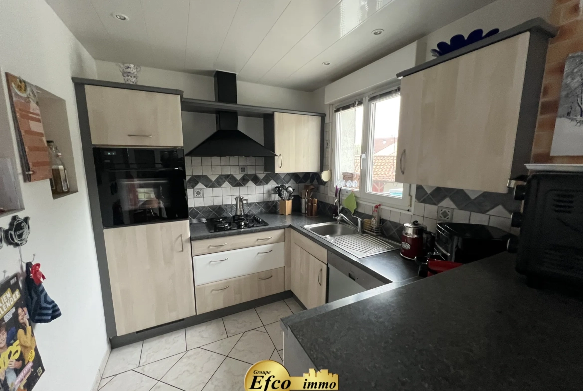 Villa familiale à vendre à Ensisheim de 115m² avec terrasse et garages 