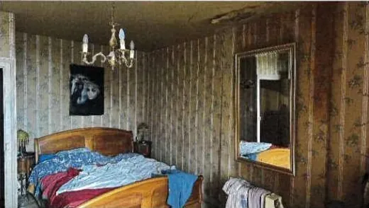 Vente aux enchères d’une maison spacieuse de 226 m² à Échallat avec 5 chambres 