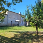 Maison de village rénovée avec jardin et garage à Bieujac près de Langon