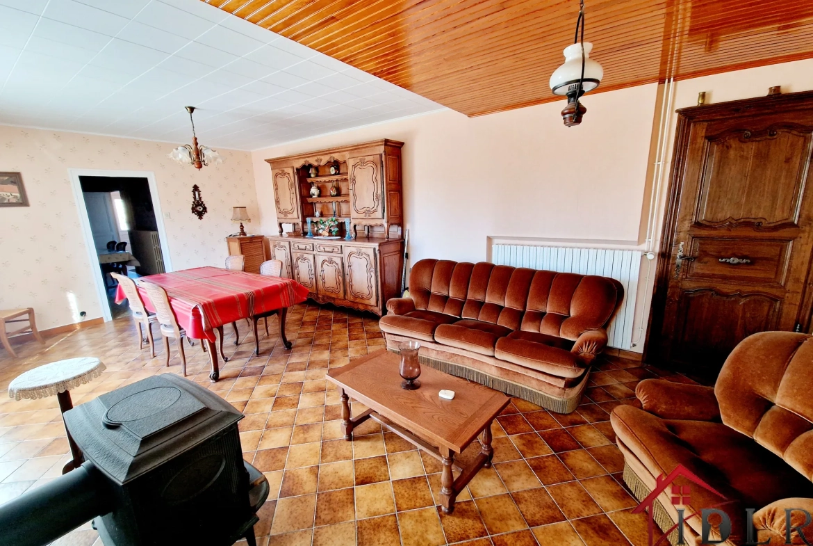 Maison de 91 m2 avec terrain à Fayl Billot, proche commodités 