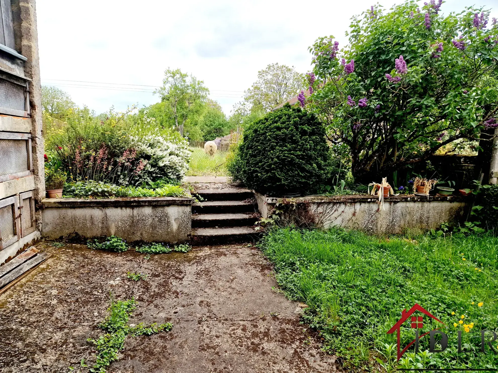 Maison de 91 m2 avec terrain à Fayl Billot, proche commodités 