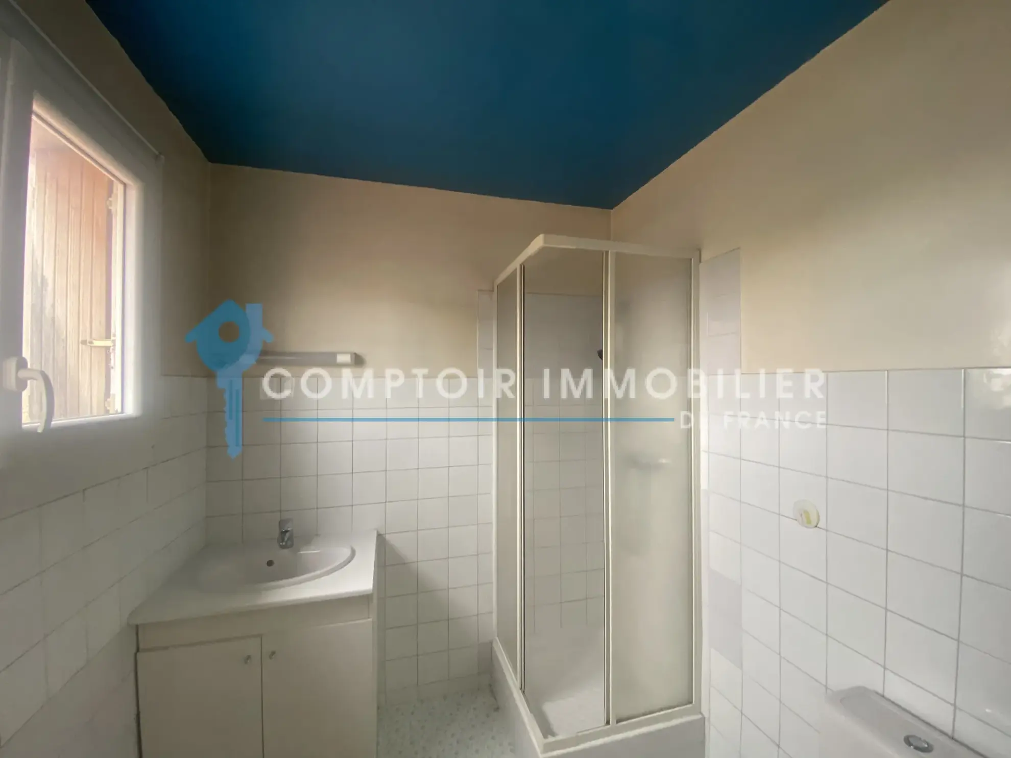 Studio à vendre à Nîmes, proche faculté des Carmes – précieux investissement 