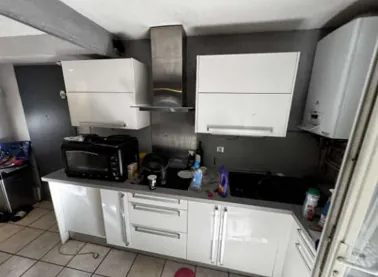 Villa T6 à Vitrolles en vente aux enchères à partir de 56 000 € 