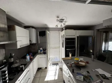 Villa T6 à Vitrolles en vente aux enchères à partir de 56 000 € 