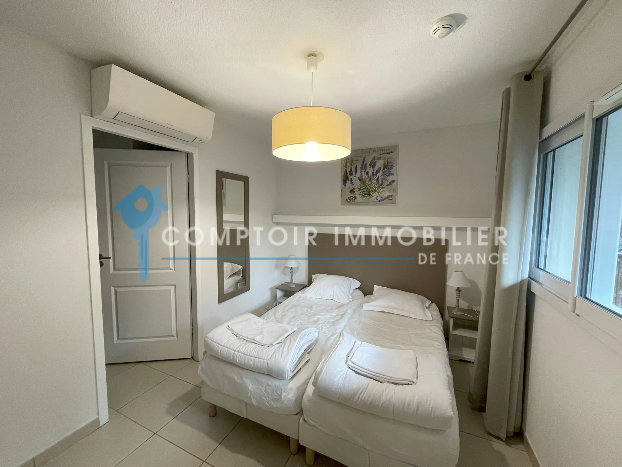 Appartement T3 avec terrasse et parking à Remoulins, idéal investissement ou résidence secondaire 