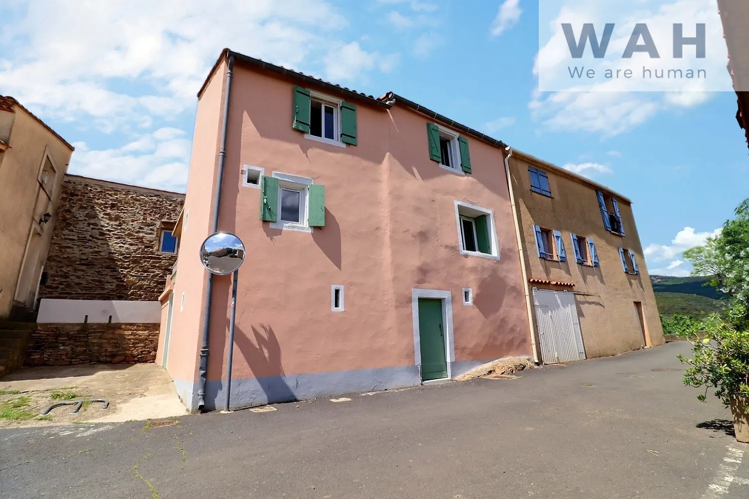 Maison de village à vendre à Usclas du Bosc avec vue sur la montagne 