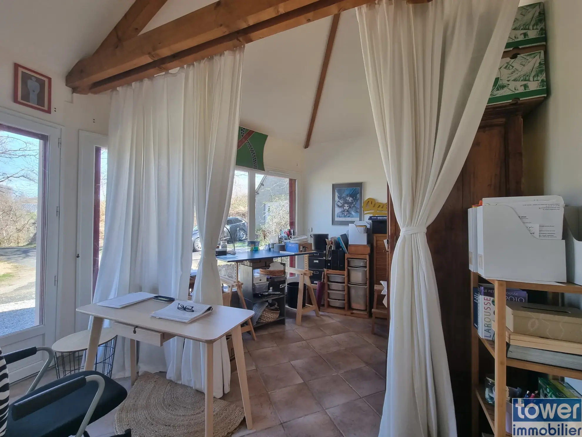 Belle longère de 140 m² avec terrain de 3,5 hectares à Cros 