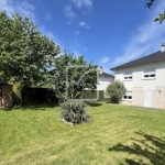 Maison rénovée de 132 m² à Malemort avec jardin et garage