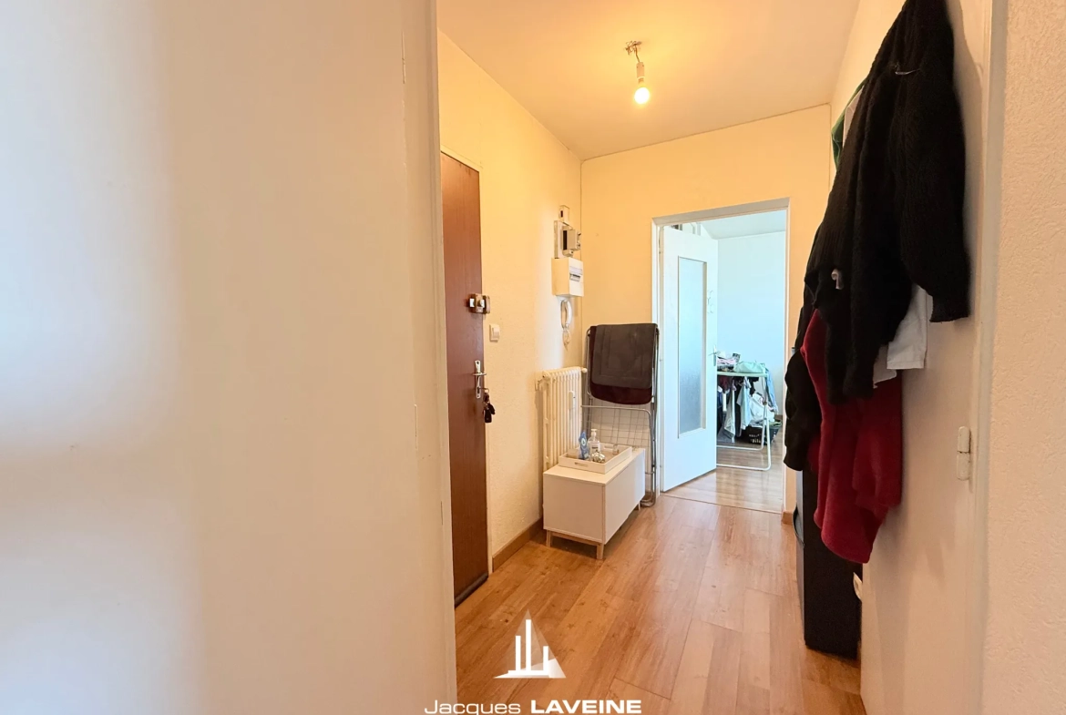 Appartement 2 pièces avec parking et cave à Metz, idéal investisseur 