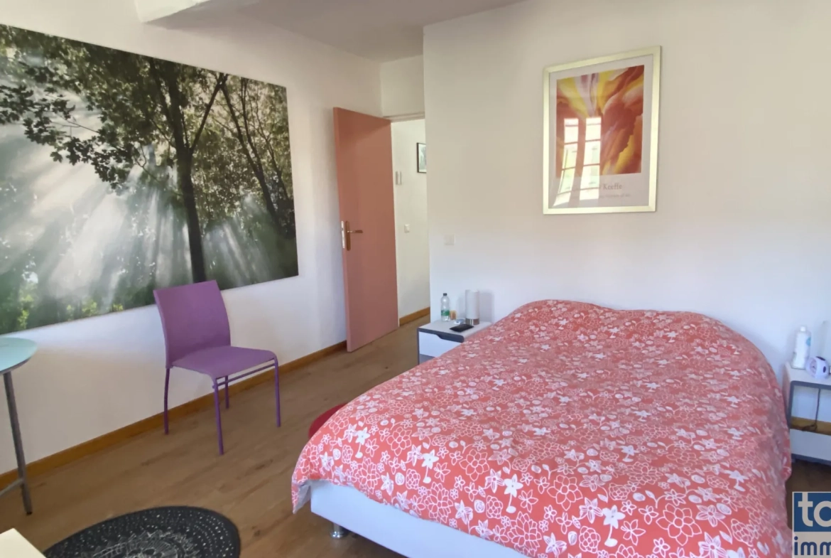 Charmante maison de village en vente à Samatan, 72 m², terrasse et balcon 