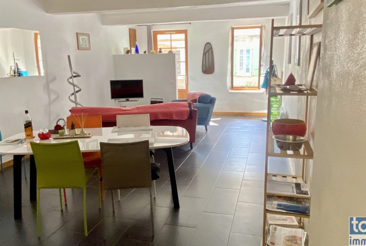 Charmante maison de village en vente à Samatan, 72 m², terrasse et balcon 