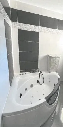 Maison T5 à Vierzon avec grand terrain, vente aux enchères - Axion 