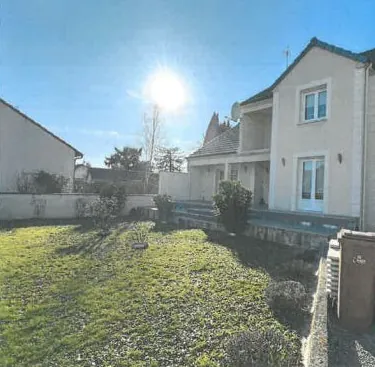 Maison T5 à Vierzon avec grand terrain, vente aux enchères - Axion 