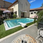 Maison 6 pièces avec piscine, grand garage et caves voûtées à Saint-Ambroix