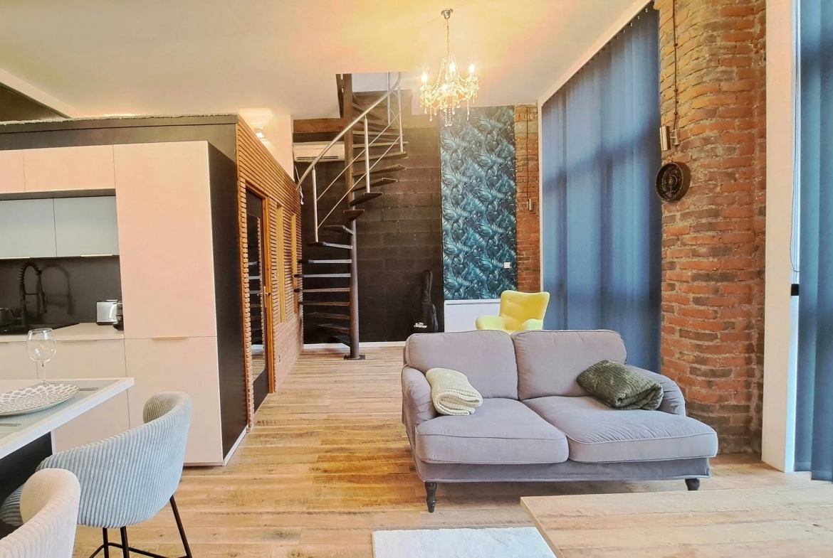 Loft industriel avec terrasse à vendre à Tourcoing, 80 m² 