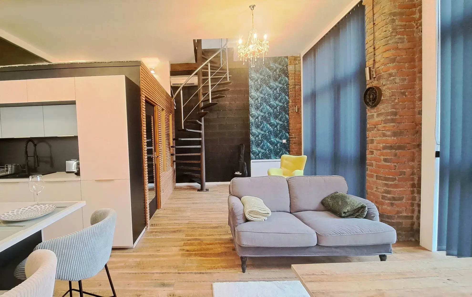 Loft industriel avec terrasse à vendre à Tourcoing, 80 m² 