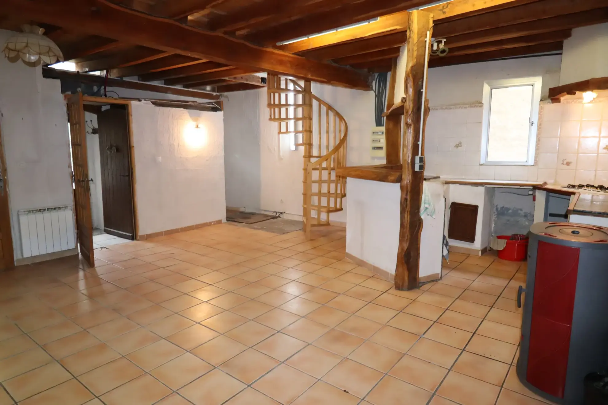 Maison de village à Thorame-Haute de 82m² avec potentiel et cave 