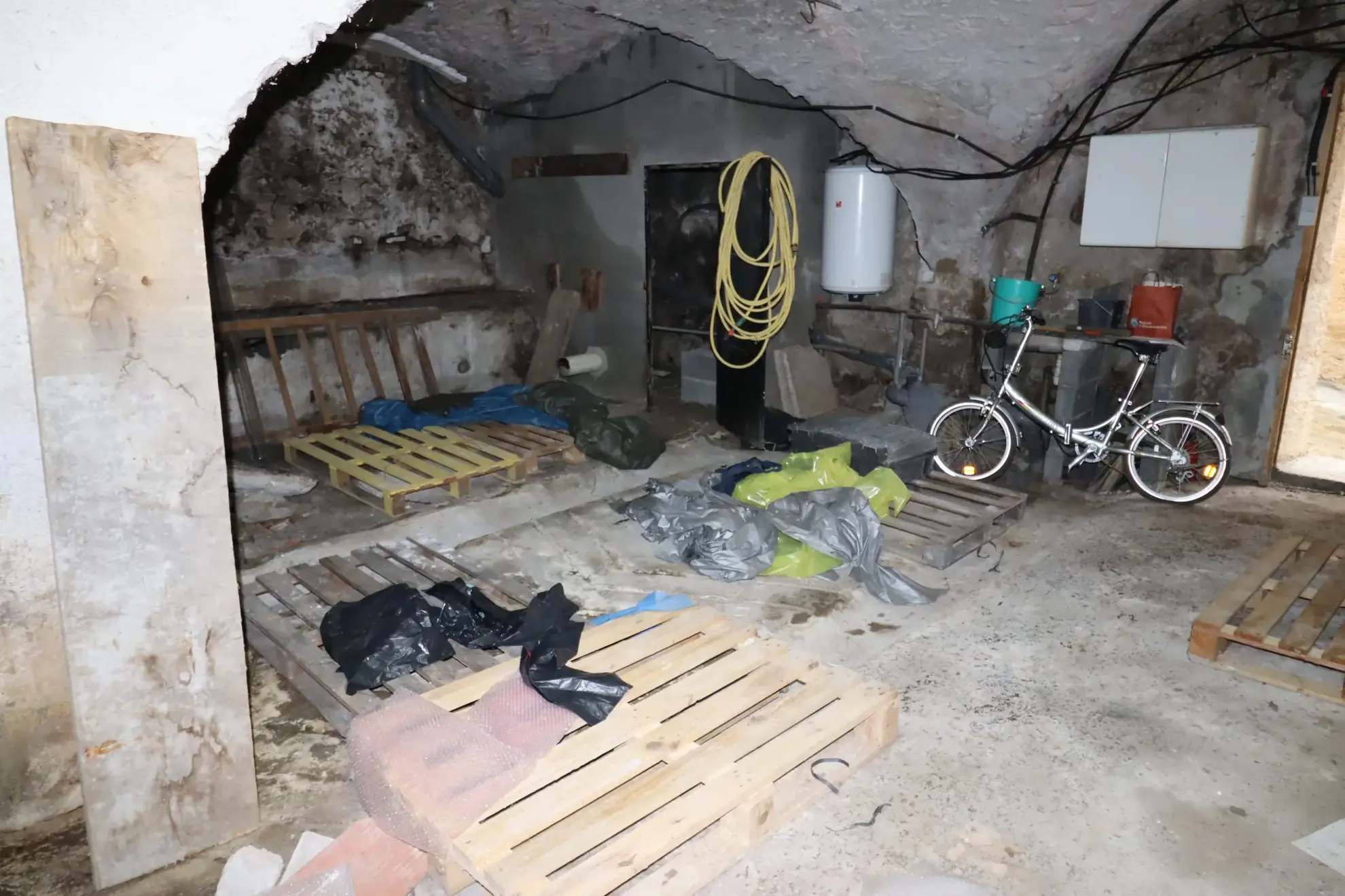 Maison de village à Thorame-Haute de 82m² avec potentiel et cave 
