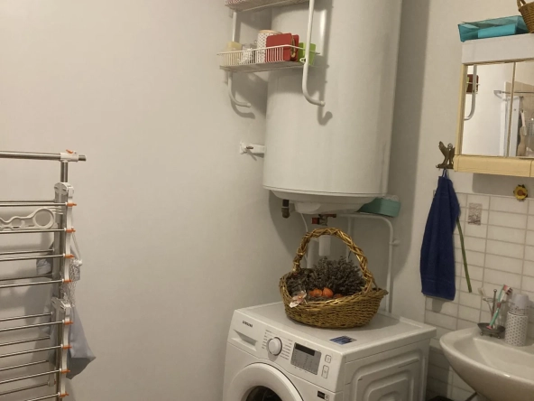 Charmant appartement T3 avec terrasse à Garges, résidence sécurisée 
