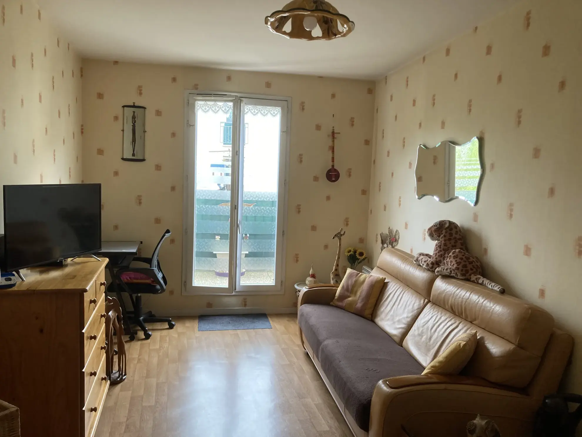 Charmant appartement T3 avec terrasse à Garges, résidence sécurisée 