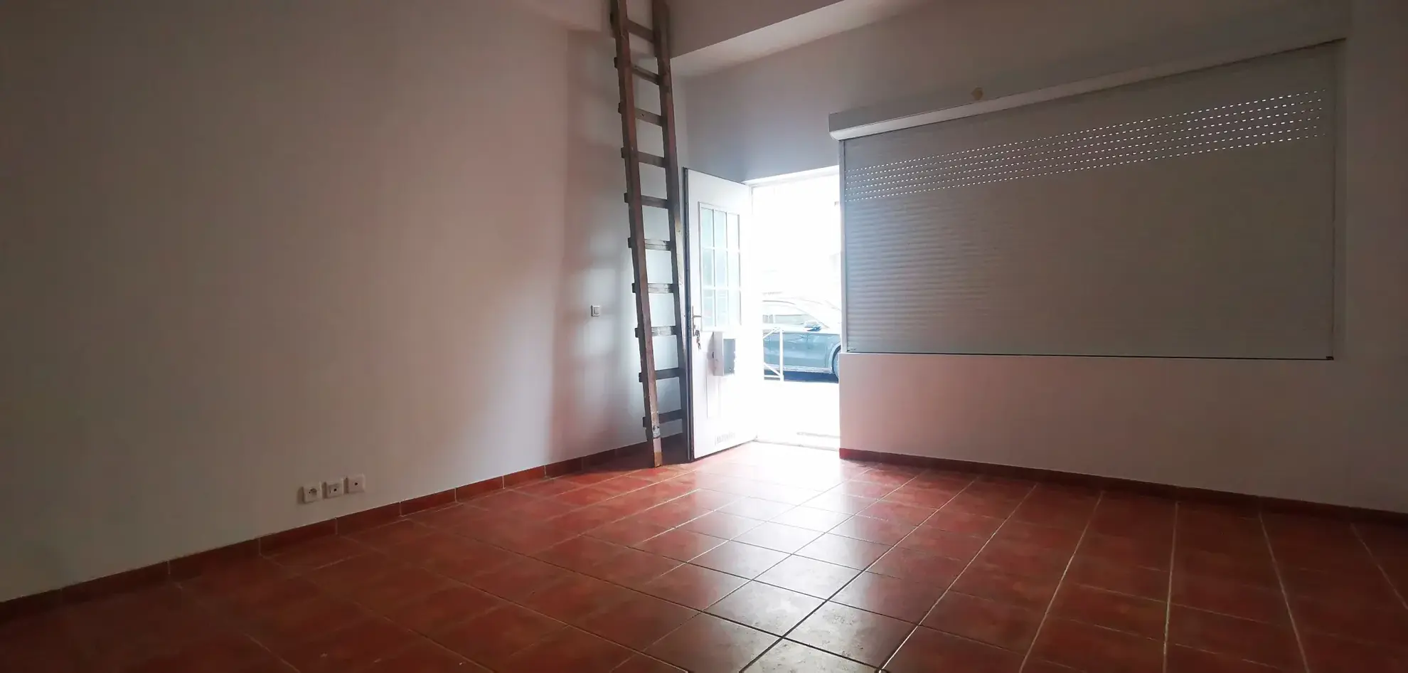 Studio de 30 m² à Beaumont-sur-Oise avec rendement de 8 % – Investissement idéal 
