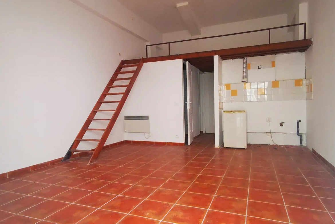 Studio de 30 m² à Beaumont-sur-Oise avec rendement de 8 % – Investissement idéal 