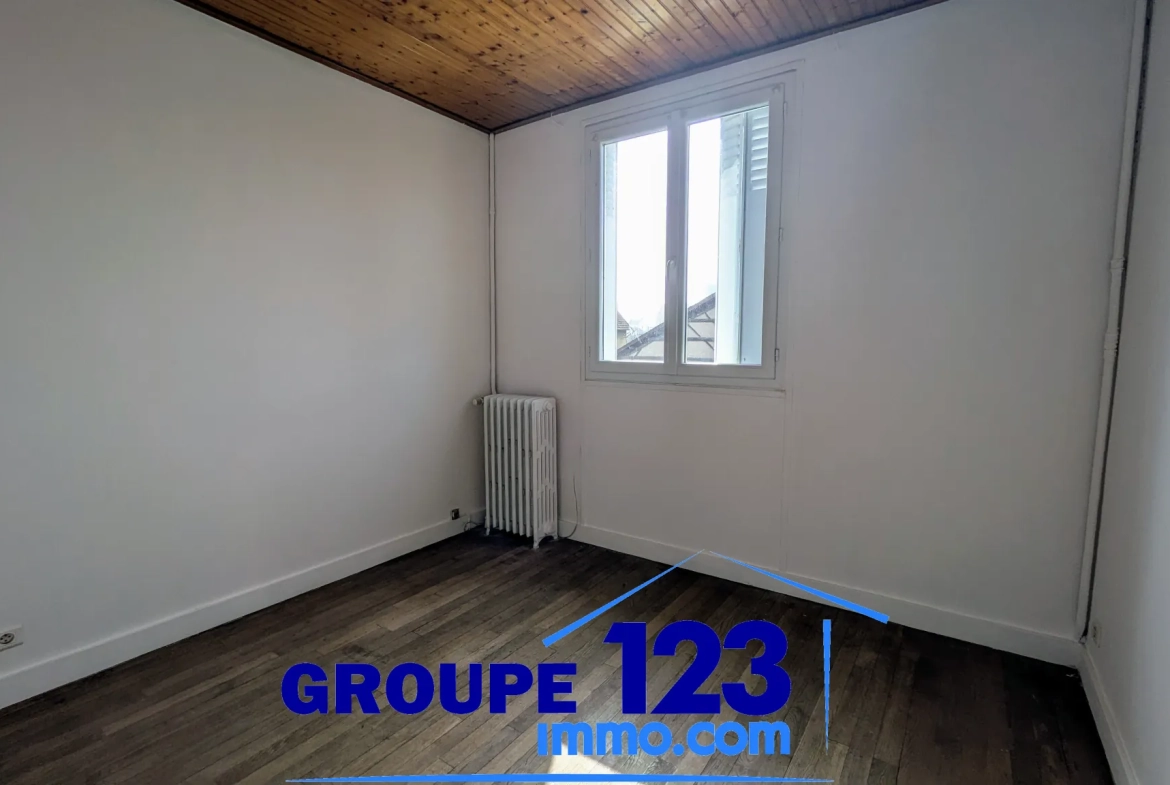Spacieuse maison familiale avec 4 chambres, jardin et sous-sol à Appoigny 