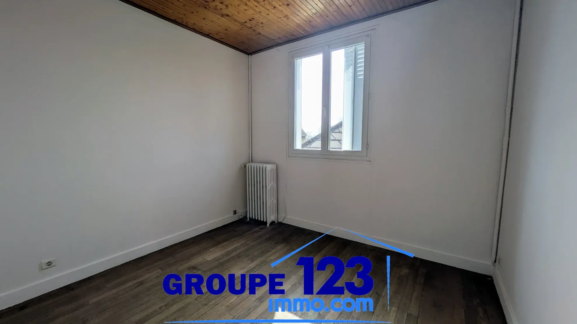 Spacieuse maison familiale avec 4 chambres, jardin et sous-sol à Appoigny 