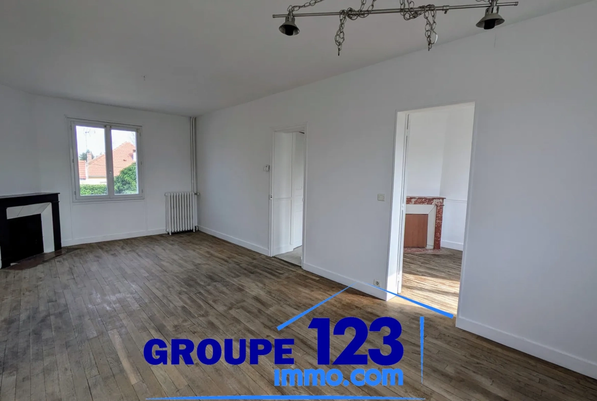 Spacieuse maison familiale avec 4 chambres, jardin et sous-sol à Appoigny 