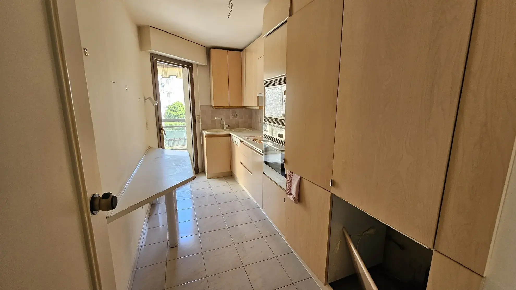 Appartement T2 avec terrasse à Nice – Spacieux et lumineux 