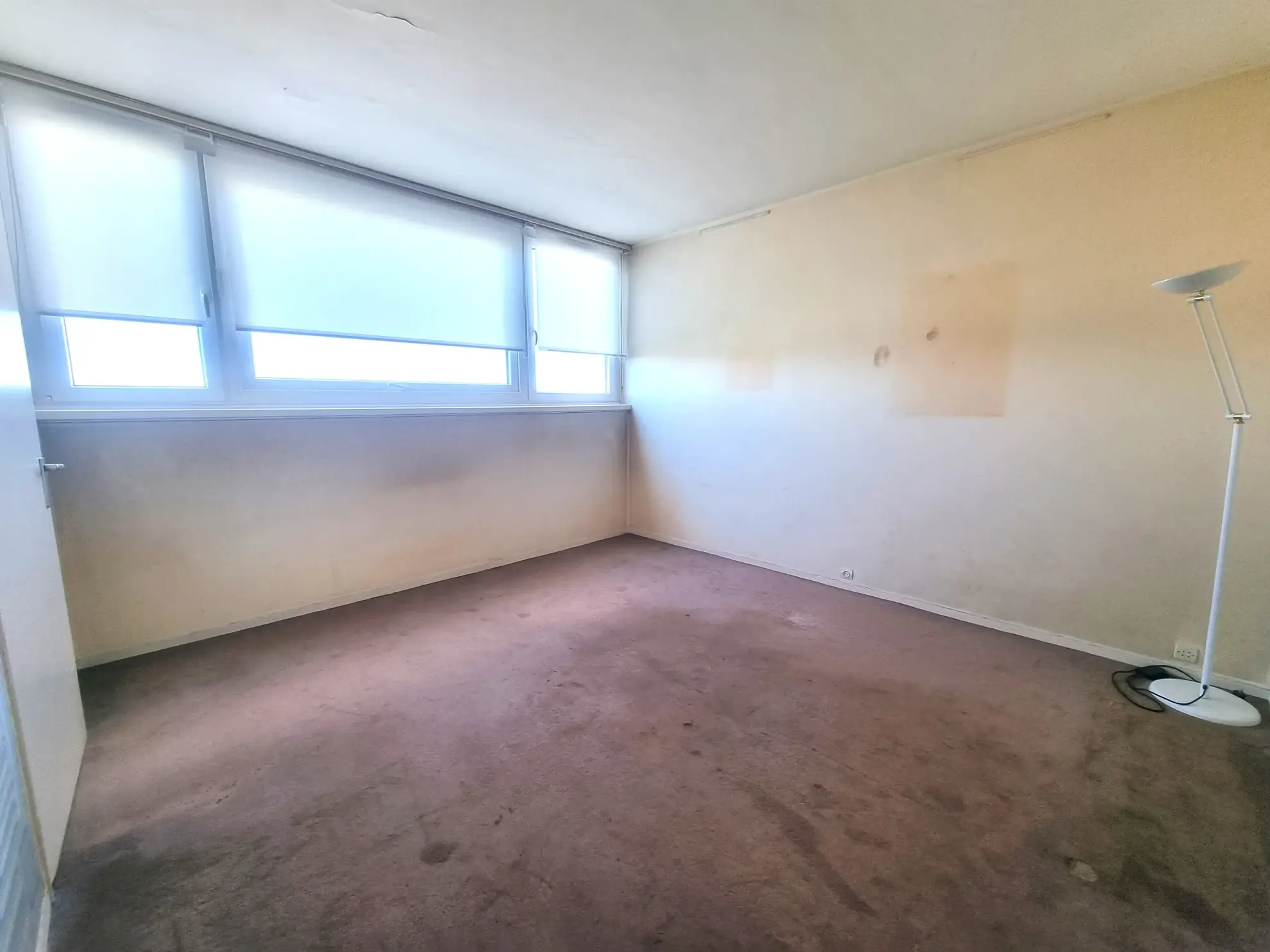 Appartement T4 à Lille Parc Saint-Maur avec garage, cave et loggia 