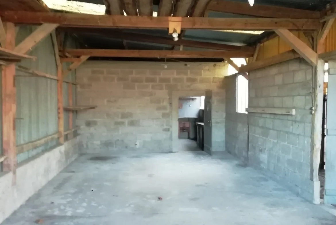 Charmante maison de village de 90m² avec dépendances en région Centre-Allier 