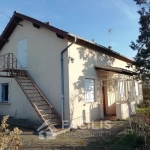 Maison de village de 90 m² avec dépendances en Allier