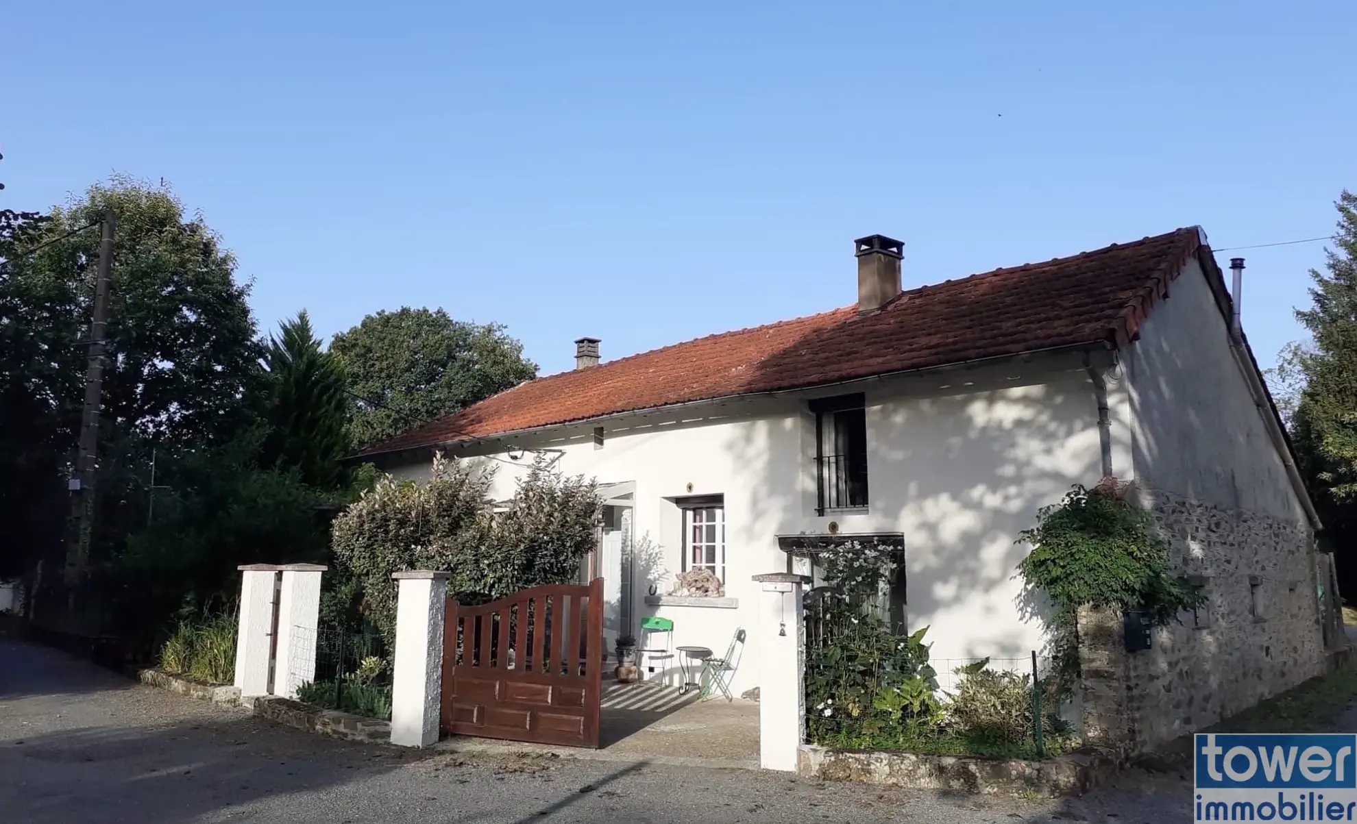 Charmante maison en pierre avec 3 chambres au cœur du Périgord-Limousin 