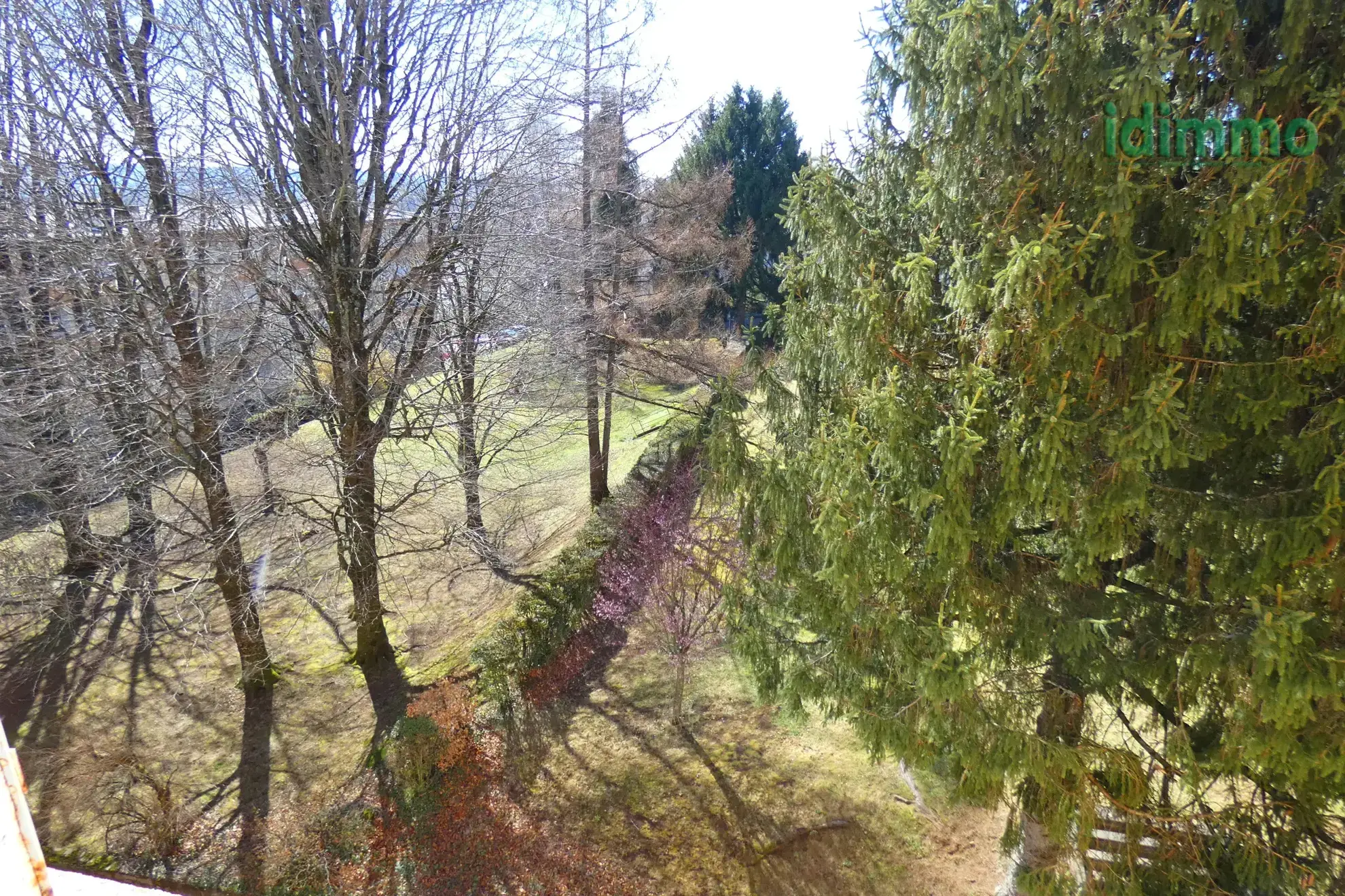 Vente Appartement T4 Lumineux avec Garage et Cave à Aurillac Gare 