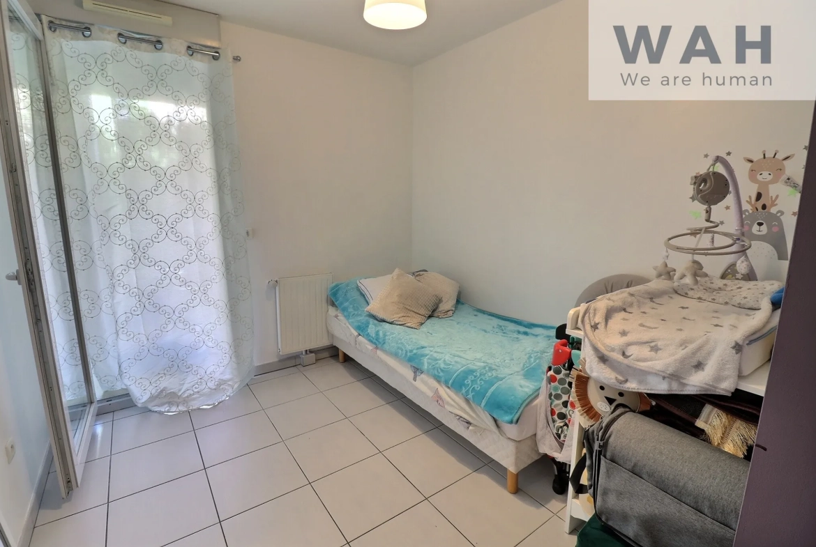 Appartement T3 de 61 m² avec terrasse et parking à Montpellier Ovalie 
