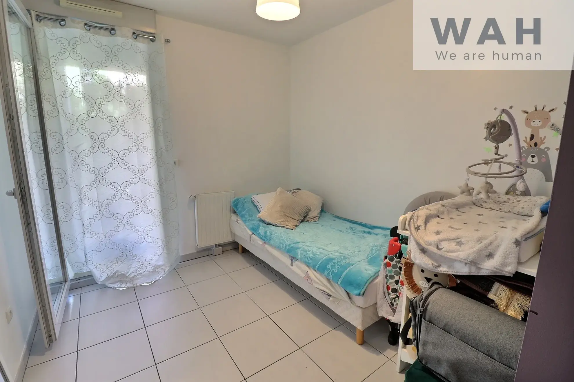 Appartement T3 de 61 m² avec terrasse et parking à Montpellier Ovalie 