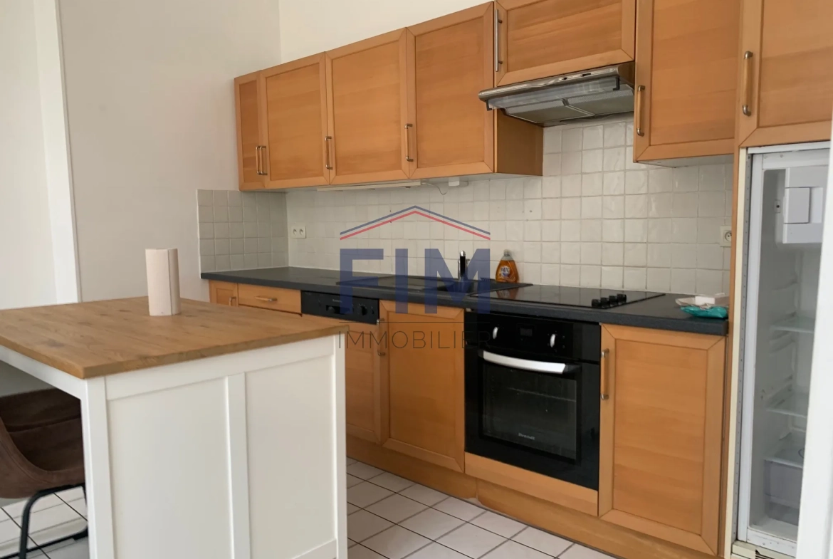 Bel appartement F3 calme avec vue sur cour à Dieppe - 74,79 m² 
