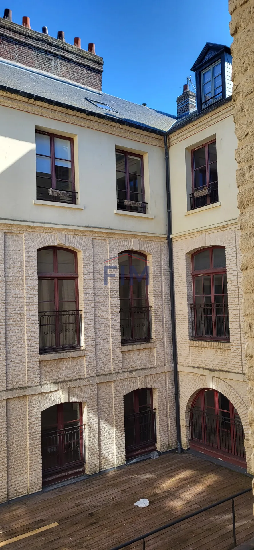 Bel appartement F3 calme avec vue sur cour à Dieppe - 74,79 m² 