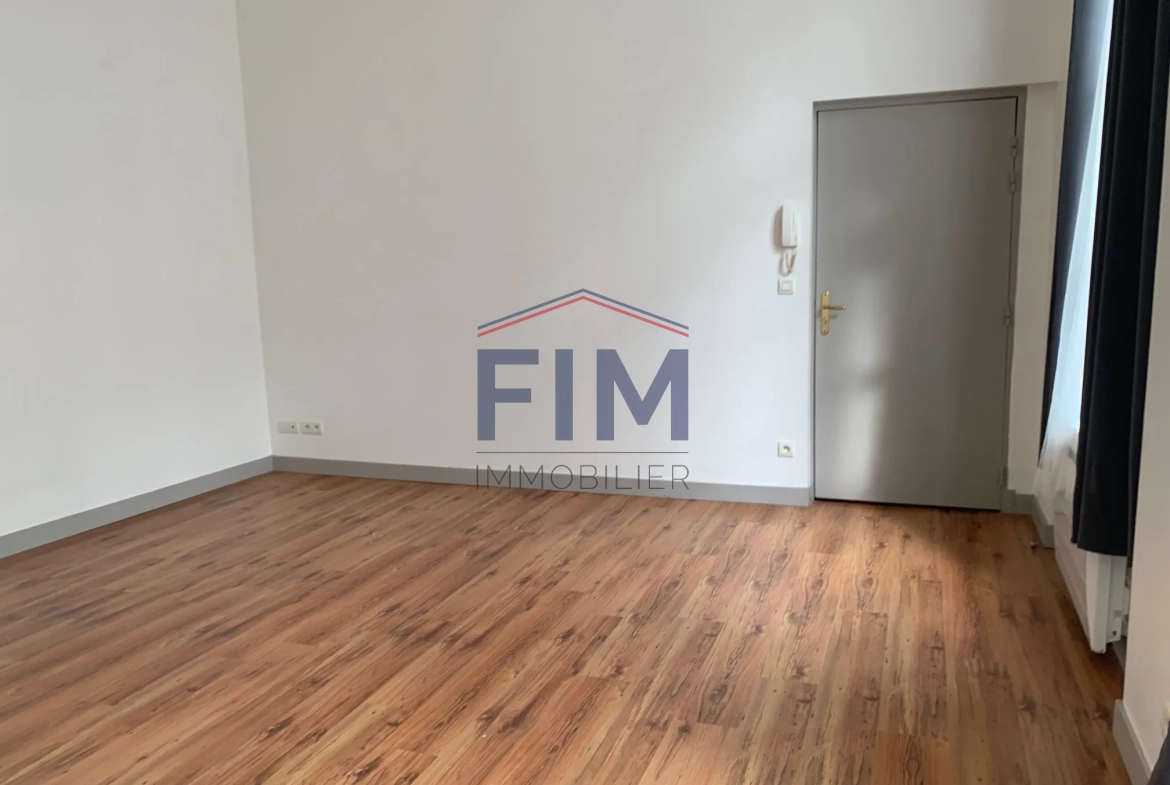 Bel appartement F3 calme avec vue sur cour à Dieppe - 74,79 m² 