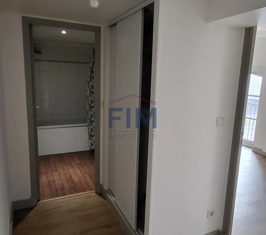 Bel appartement F3 calme avec vue sur cour à Dieppe - 74,79 m² 