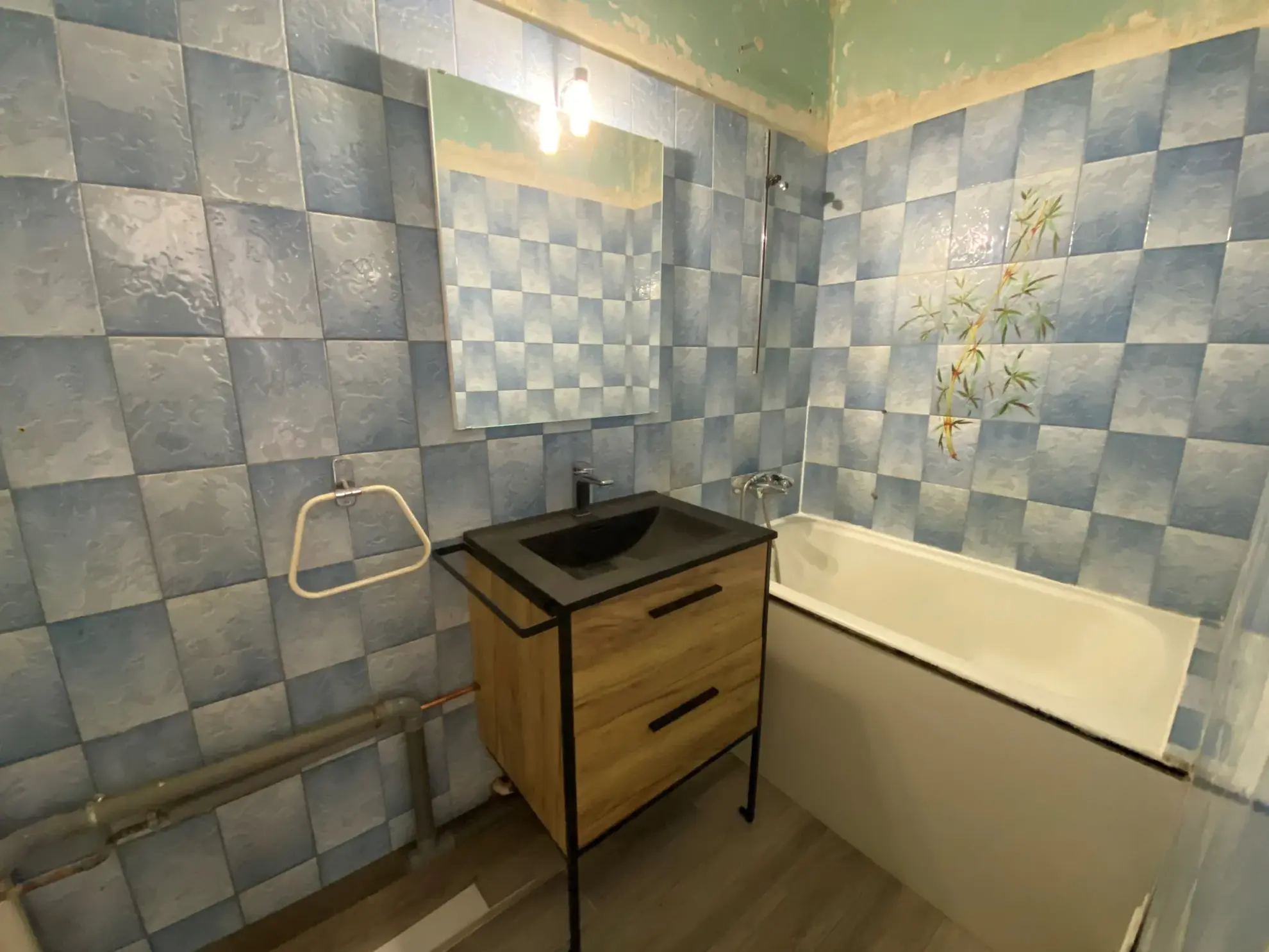 Appartement 3 pièces lumineux en centre-ville de Viry-Châtillon avec parking et cave 