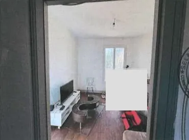 Maison à vendre à Vierzon – 71 m², terrain de 925 m², vente aux enchères avec prix de départ 10 000 € 