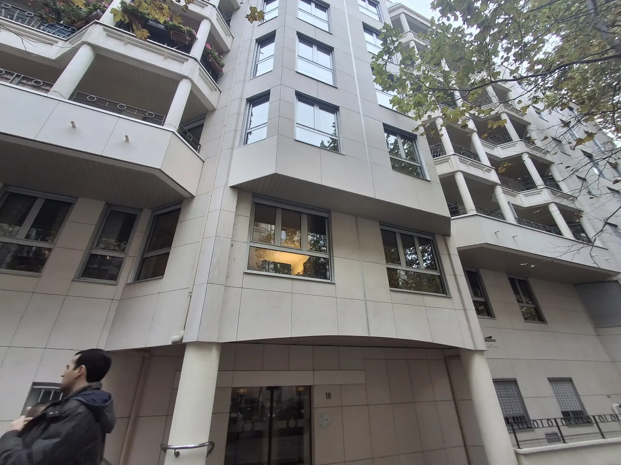 Appartement senior avec terrasse à Paris 16ème - Résidence avec services 