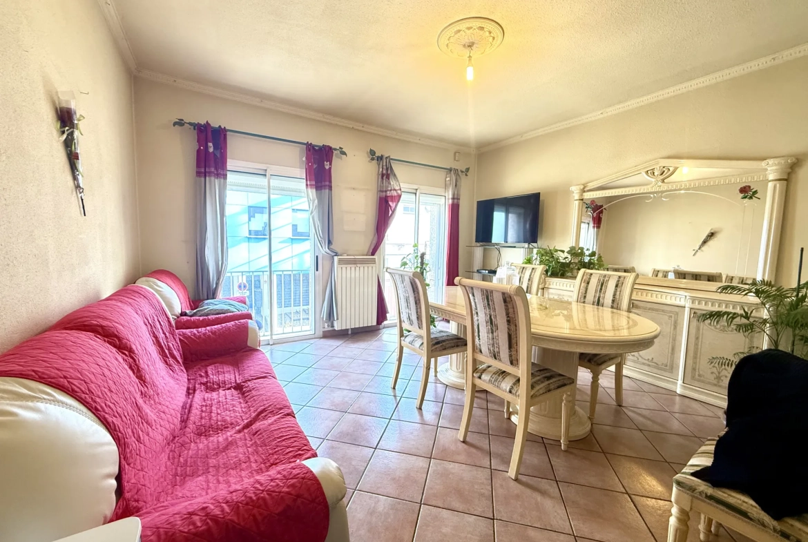 Maison T4 à Perpignan avec Cour et Double Garage - Quartier Saint-Assiscle 