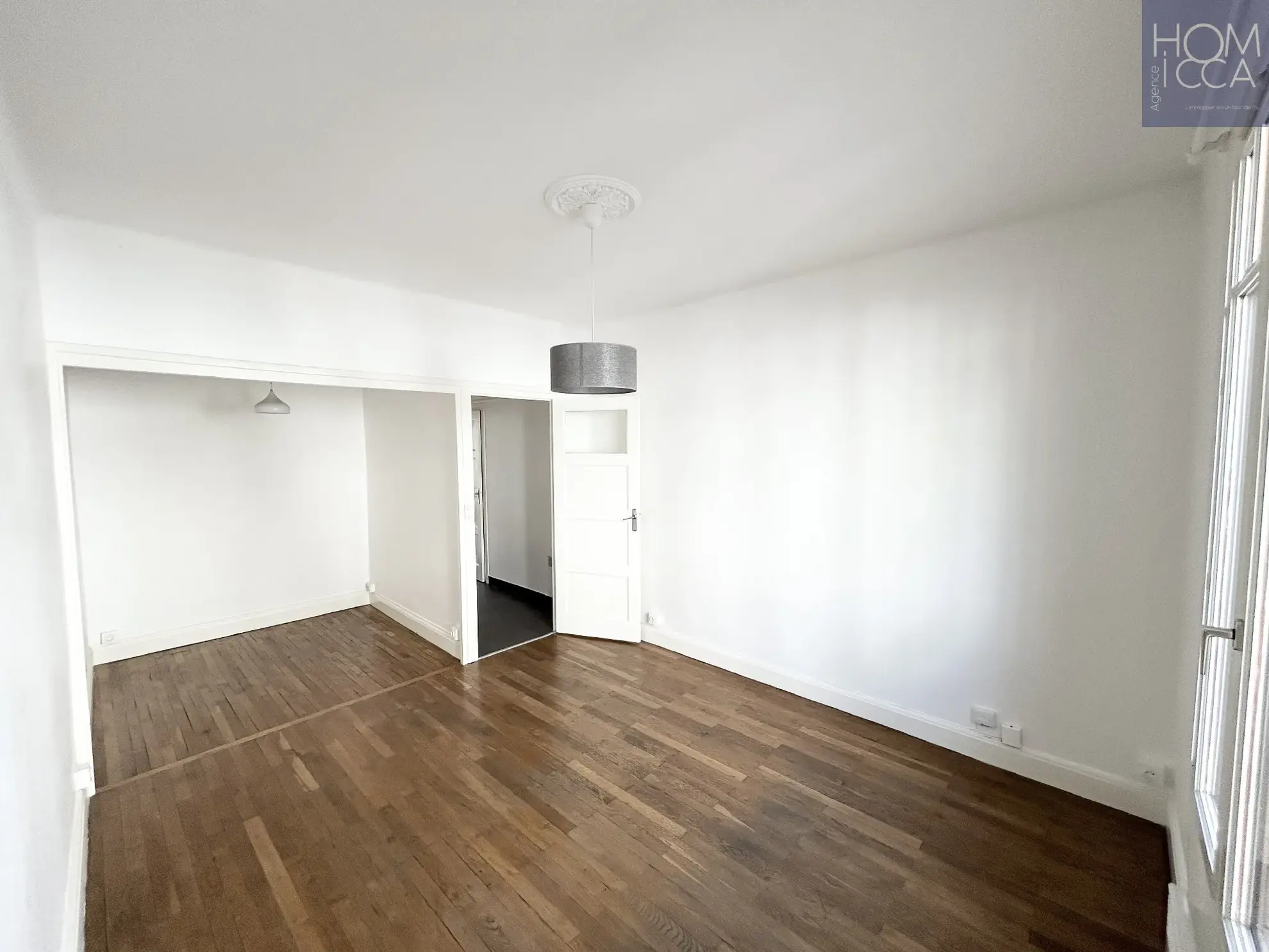 Appartement de 44 m² à Lyon 8, potentiel de rénovation, proximité transports et commerces 